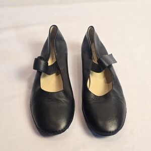 Bottega Veneta Black Leather Mary Jane Flats Hand Made in Italy Size 9 24011